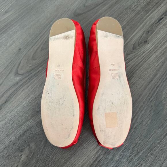 Miu Miu Red Satin Dainty Leather Bow Ballet Flats 36 Logo Strap Shoes Holiday - Picture 6 of 8